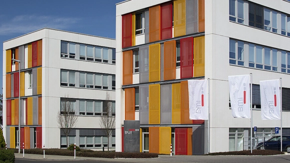 BWI office building with colourful facade panels